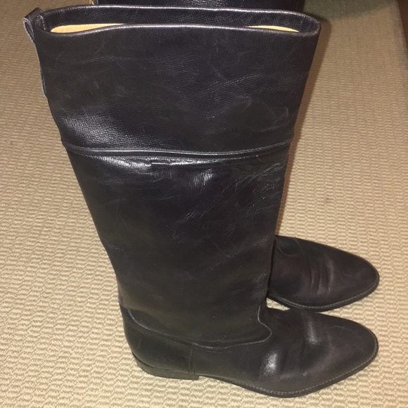 Boots - Picture 3 of 4